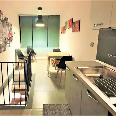 Center Living * Catania