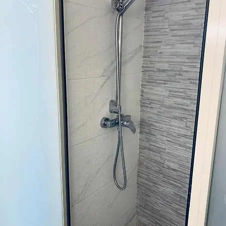 Center Living Catania